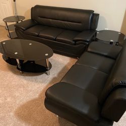 New 2pc Black Sofa And Loveseat
