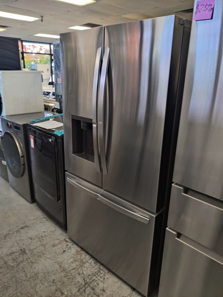 New - Counter-Depth MAX 25.5 Cu. Ft. French Door Smart Refrigerator with Dual Ice - PrintProof St