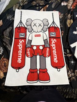 Custom supreme rug