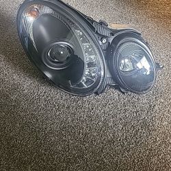 Head Lights⁰10