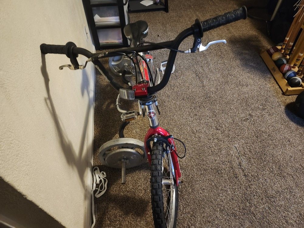 Mid School Schwinn Z-force Bmx for Sale in Arvada, CO - OfferUp
