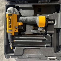 Dewalt Nail Gun 