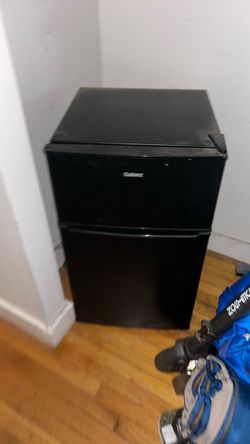 Mini fridge/freezer