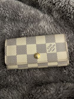 Louis Vuitton authentic Key Wallet