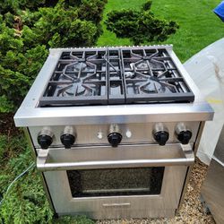 Wolf Range 30" inches Stainless Steel Stove Gas/Propane