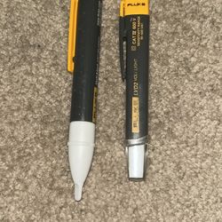 fluke voltage testers 