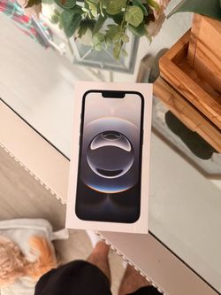 iPhone 16e