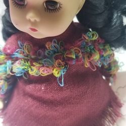 Collectable .Vintage MADAME ALEXANDER DOLL  8" Sacajawea. Good condition. 