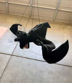 Hanging bat Halloween decor