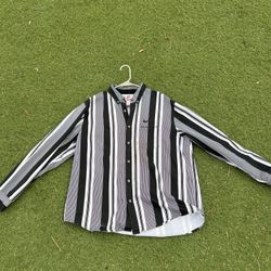 NIKE SUPREME TWILL SHIRT 