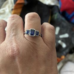 Sapphire and Sterling Silver Ring