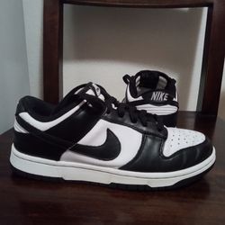 Size 6 Men's.  7.5 Women $30