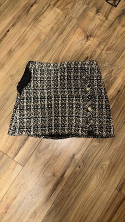 Woman’s Skirt