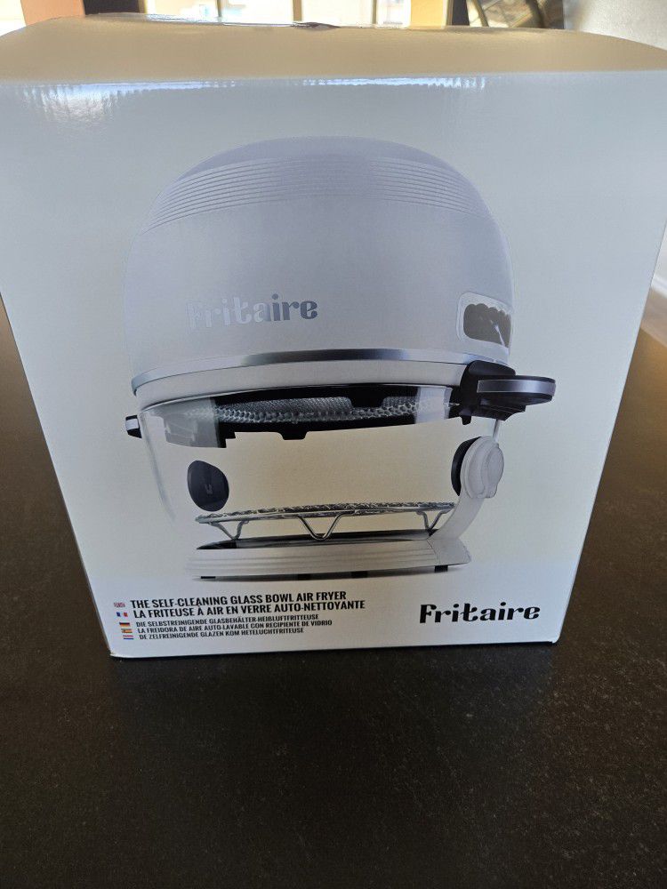 Brand New White Fritaire Air Fryer Self Cleaning