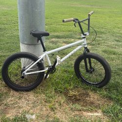 Elite Bmx