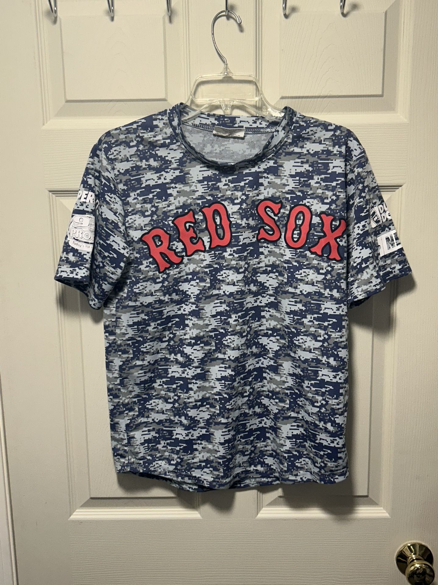 Pawtucket Red Sox Ted Williams Camo Pattern SGA Jersey Small Baseball MILB