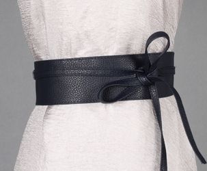 Black leather wrap belt