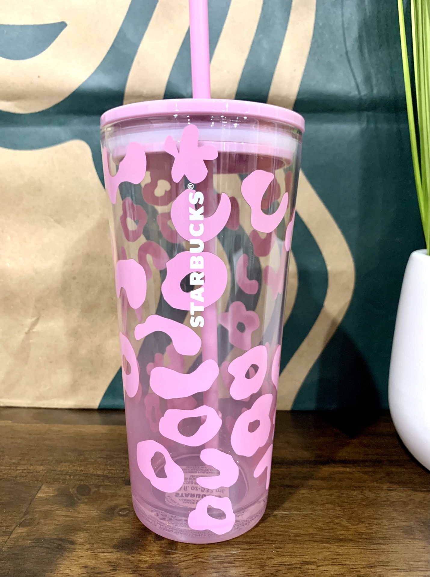 🐆 Starbucks Pink Cheetah Leopard Limited Edition Summer 2021 Glass Cold Cup Tumbler 18 oz.