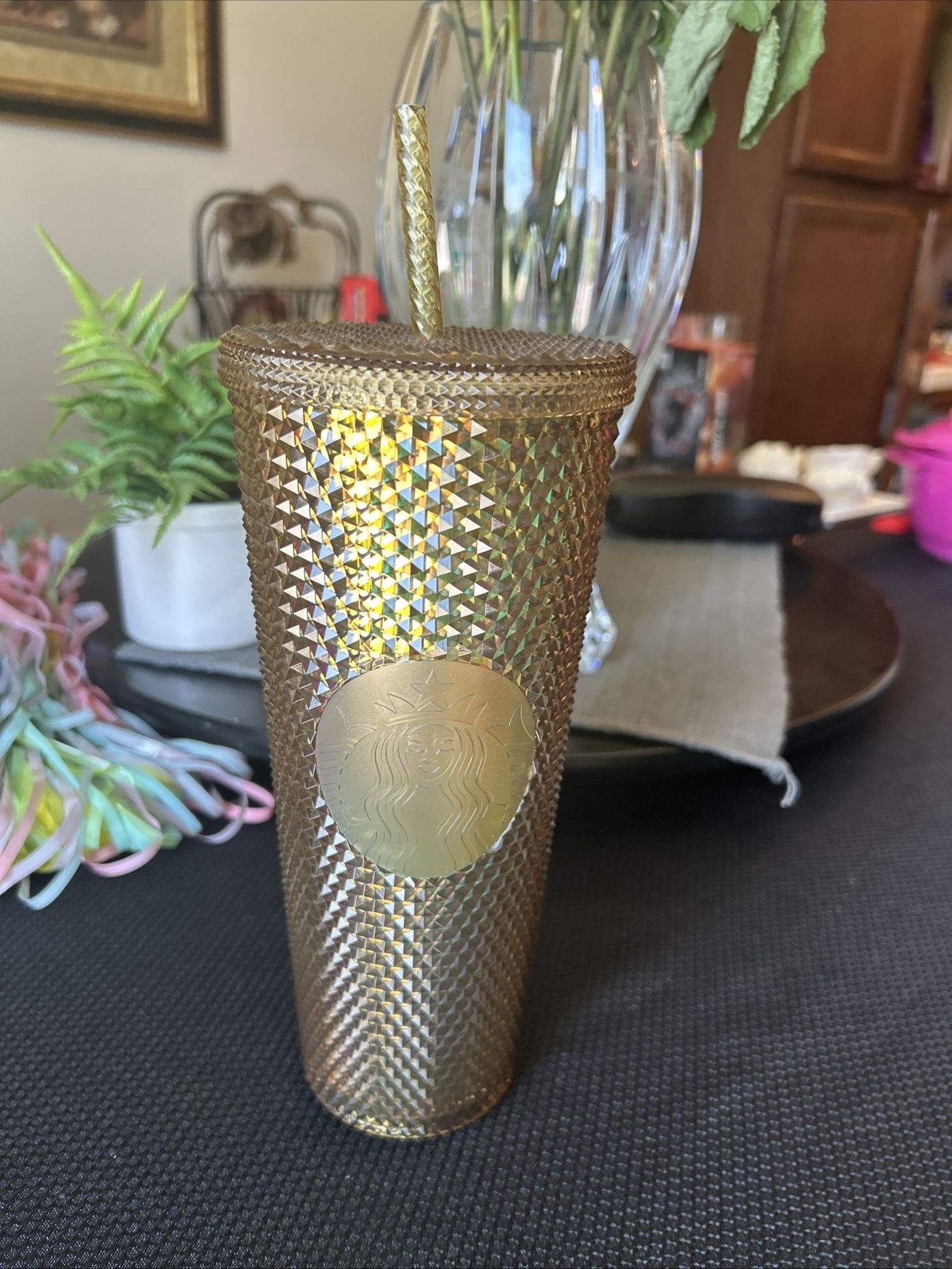2023 Disney Starbucks Disneyland Logo Geometric Gold Tumbler, Lid & Straw NIB