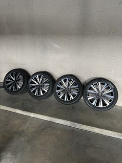 2019 Volkswagen Arteon 18 Inch Wheels And Tires 