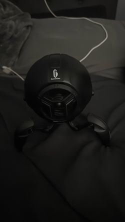 Gravastar speaker