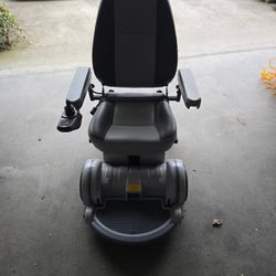 Hoover Round Powered Wheelchair 