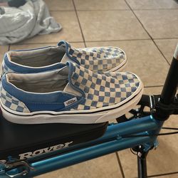 Boys Size 5 Vans 