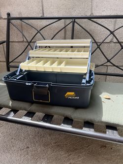 Plano® Large 3-Tray Tackle Box