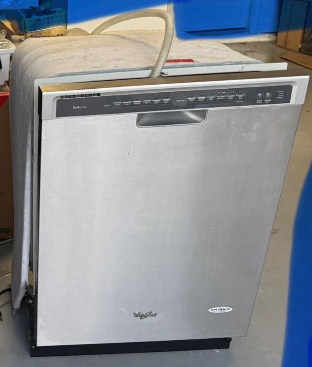 Whirlpool Dishwasher 