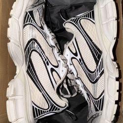 Balenciaga 3XL White Black Size 44