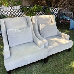 Set Of 2 Cream Modern Upholstered Arm Chairs