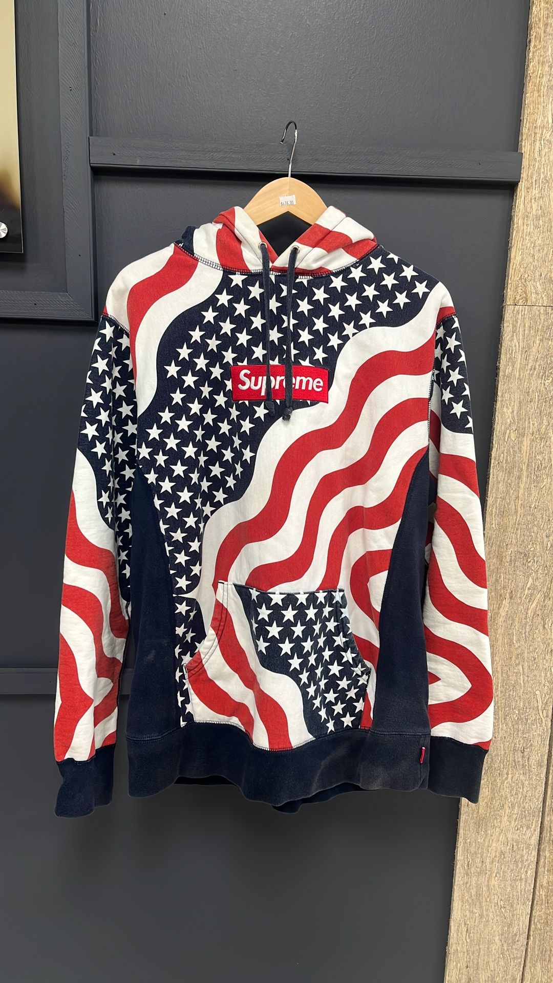 Supreme USA American Flag Hoodie (Size L)