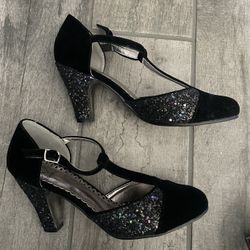  RoyalMonk Black Sparkle Mary Jane Heels -size 6.5