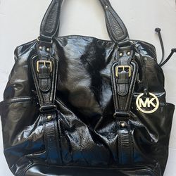 michael kors black bag