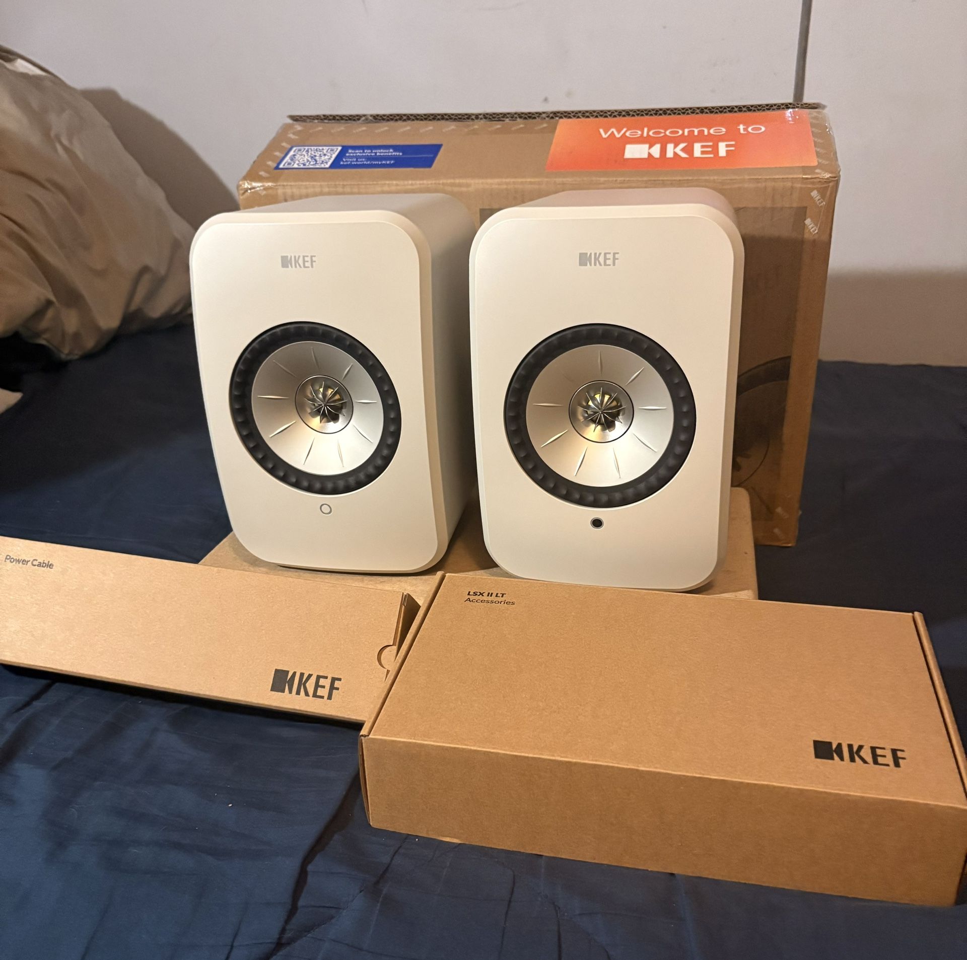 KEF LSX II LT Wireless Hi-Fi Speakers (New) – Audiophile-Grade Compact Sound System| Bluetooth, Wi-Fi etc.
