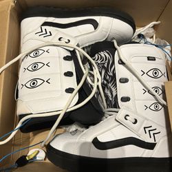 Snowshoes 