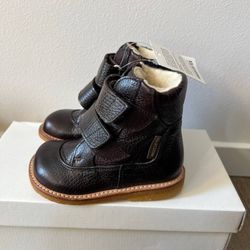 ANGULUS leather and wool 100% waterproof winter boots