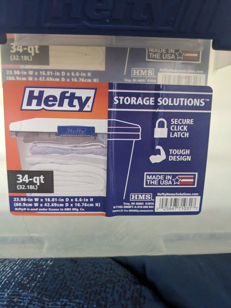 Hefty 34 QT Plastic Storage Containers (x9)