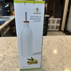 Fox Run White Ceramic Olive Oil Dispenser – 17oz Bottle with Spout & Cap
