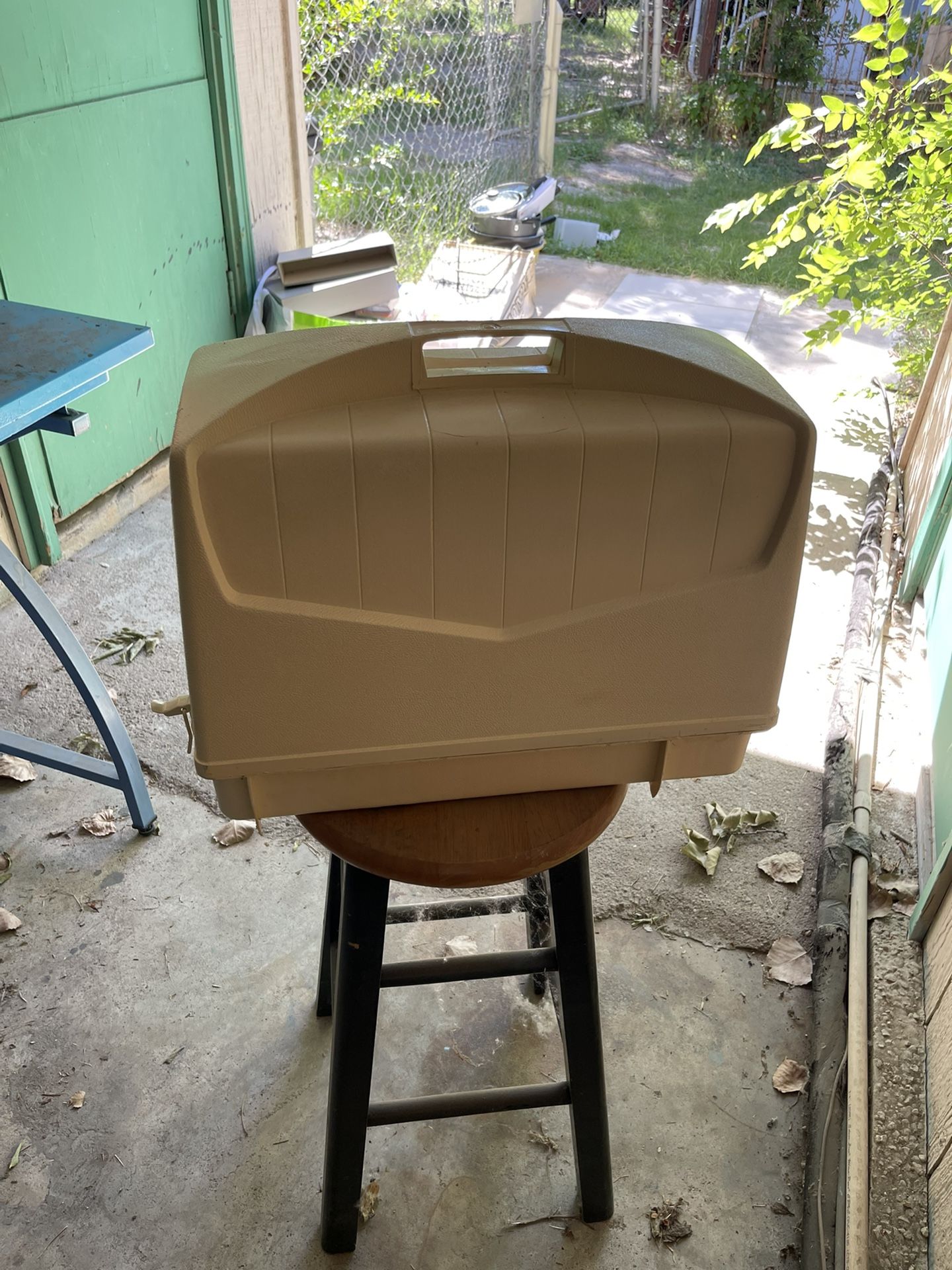 USED SEWING MACHINE for Sale in Austin, TX OfferUp