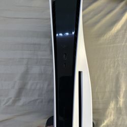 PS5 1tb Slightly Used Rarely Played! 