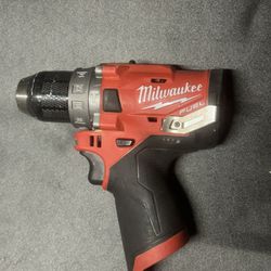Milwaukee M12 Hammer Drill