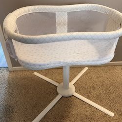 Infant Bassinet 