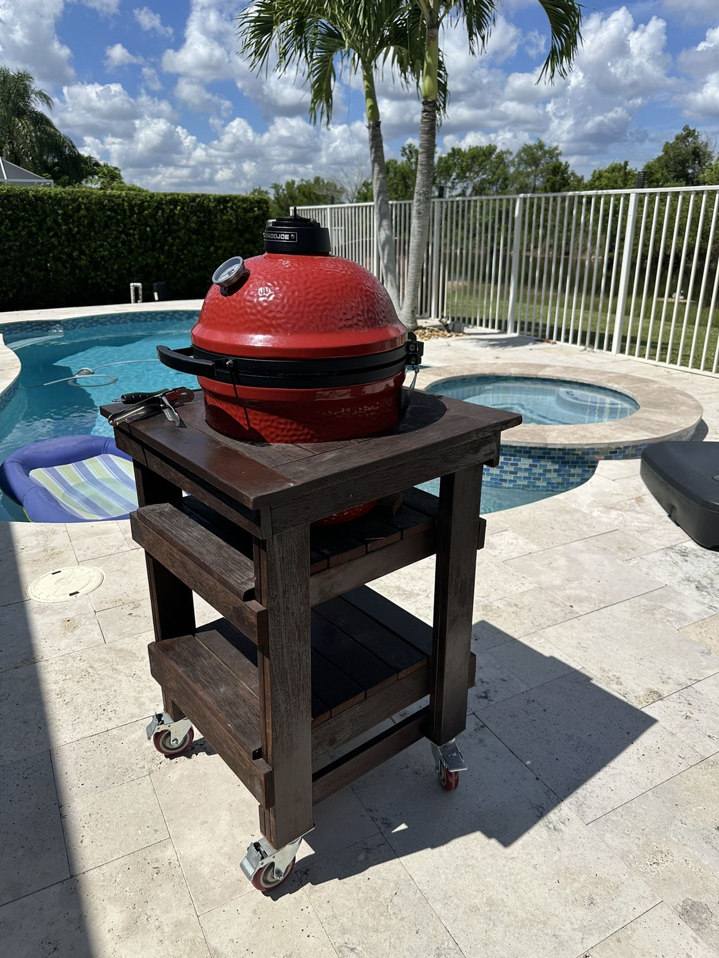 Kamado Joe Jr. With Custom Cart