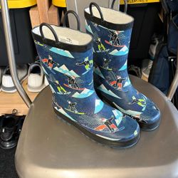 Boys Western Chief Rain boot Size 2