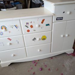 Solid wood changing table