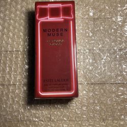 Perfume Modern Muse by Estee Lauder