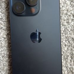 iPhone 15 Pro 
