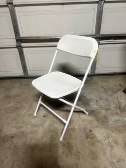 Comcast folding chairs