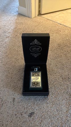 Al Oud Al Azraq Eau de Parfum